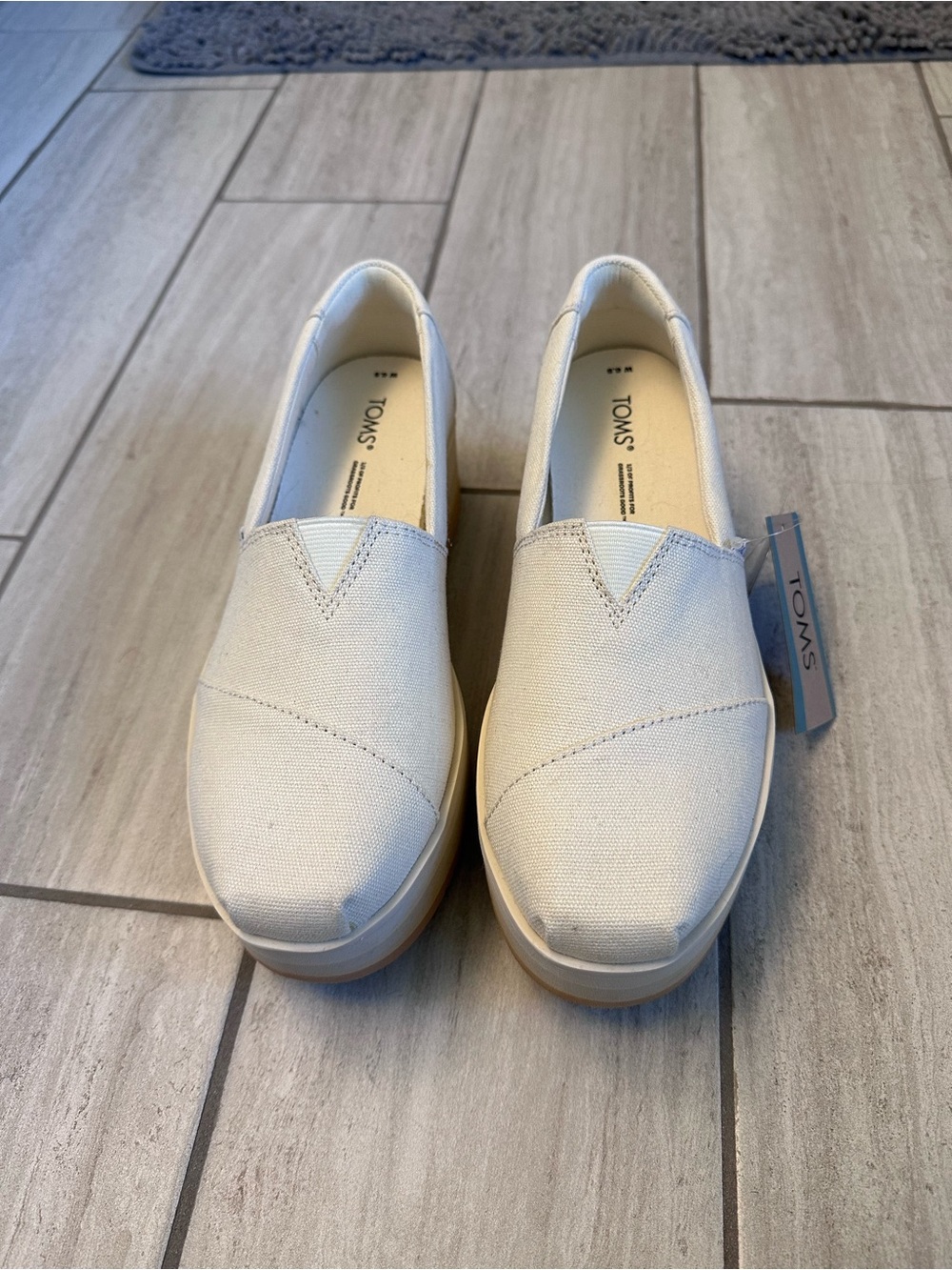 Toms Women's Off-White Canvas Platform Slip-On Shoes